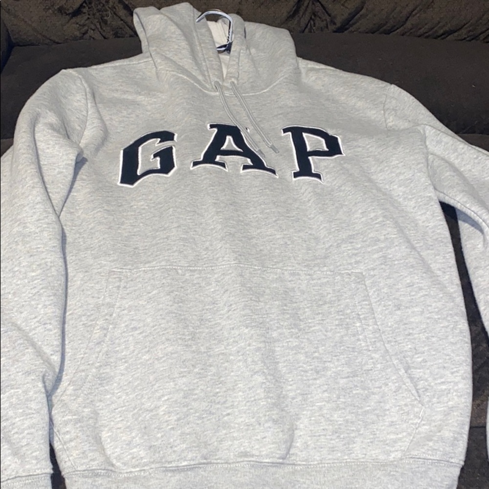 Grey GAP hoodie